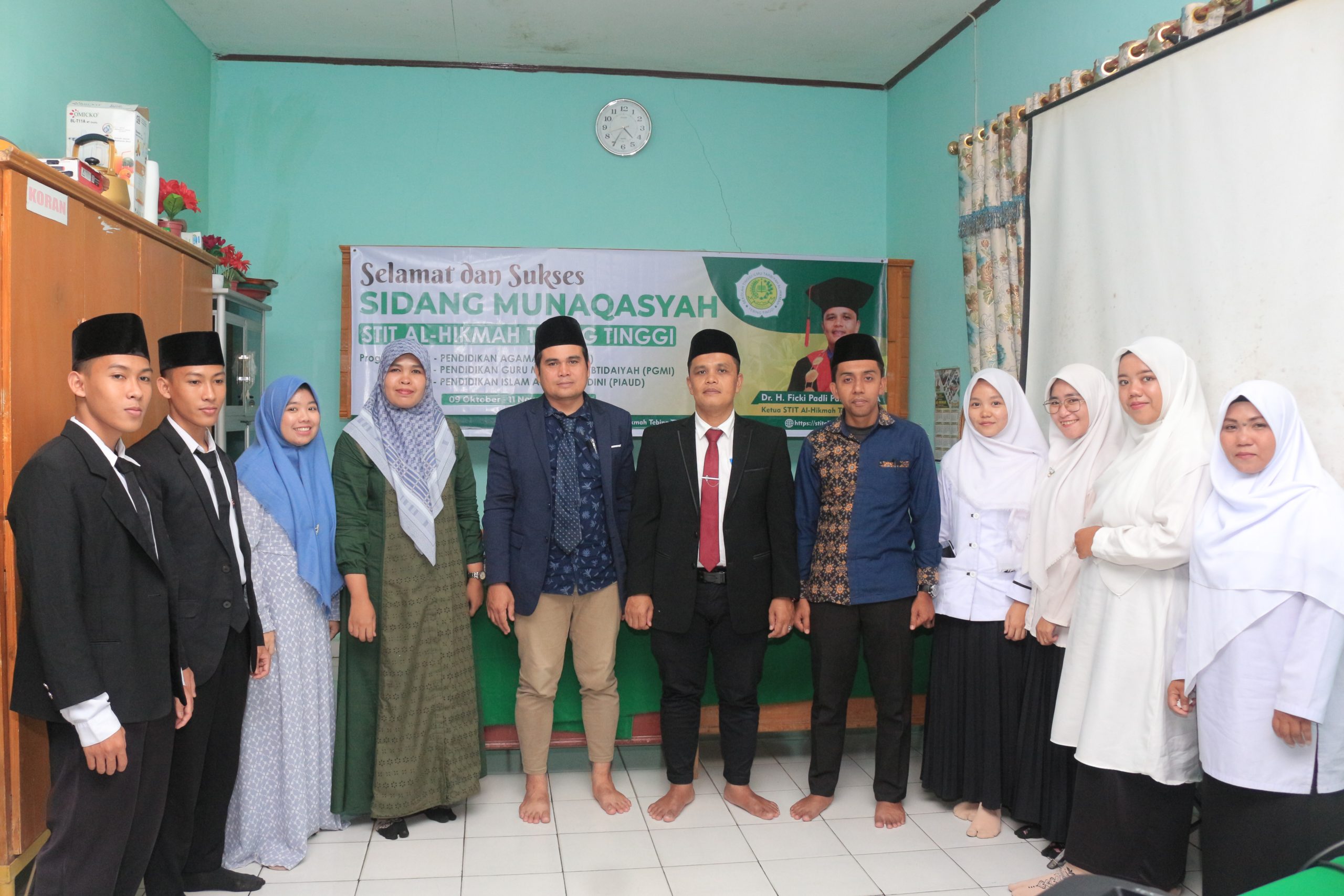 Sidang Munaqasyah Telah di Gelar, Ketua STIT Al-Hikmah Tebing Tinggi Memimpin dan Membuka Acara Sidang Munaqasyah Telah di Gelar, Ketua STIT Al-Hikmah Tebing Tinggi Memimpin dan Membuka Acara