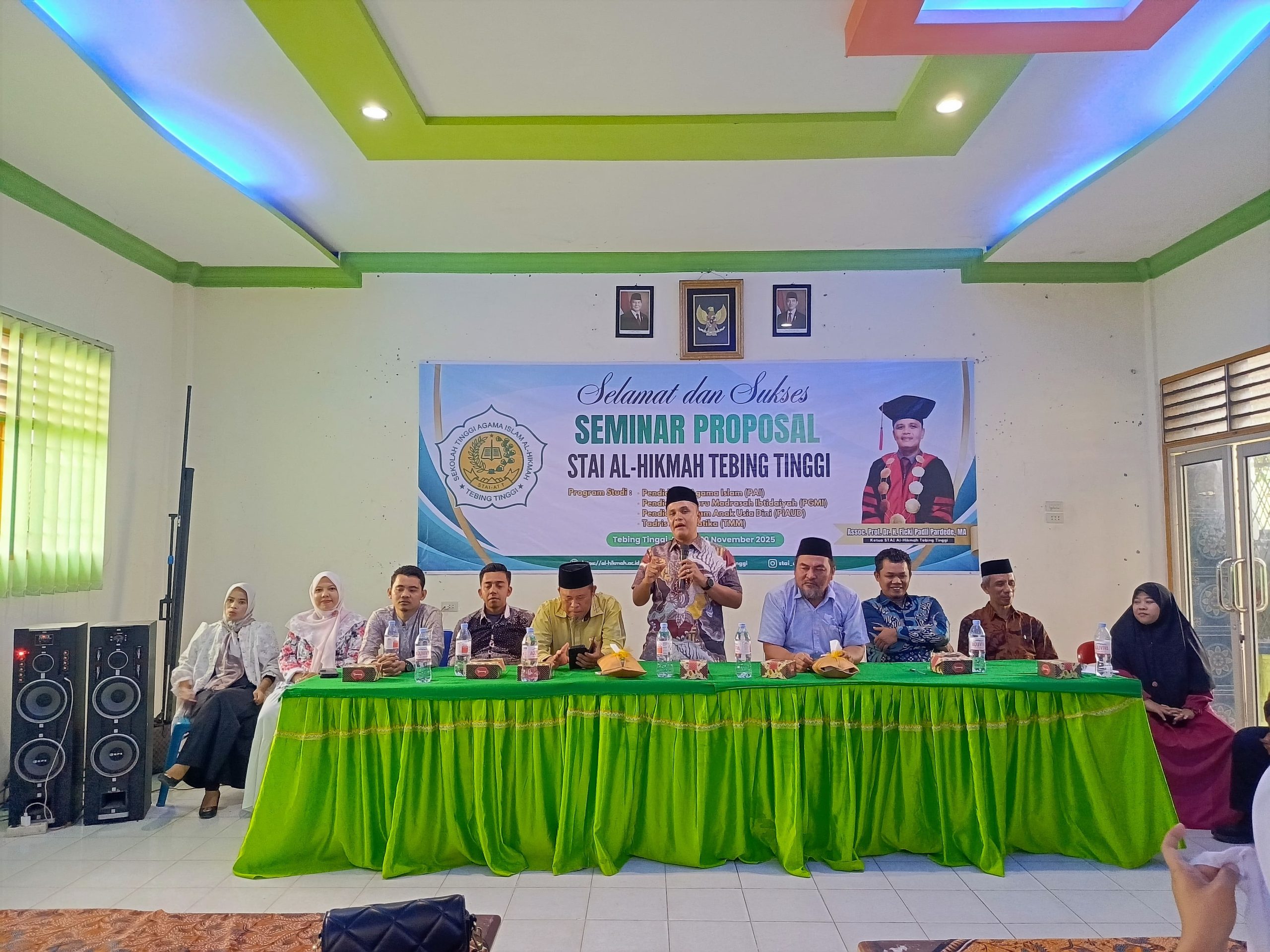 Penguatan Riset Mahasiswa: STAI Al-Hikmah Selenggarakan Seminar Proposal Empat Prodi Secara Bersamaan