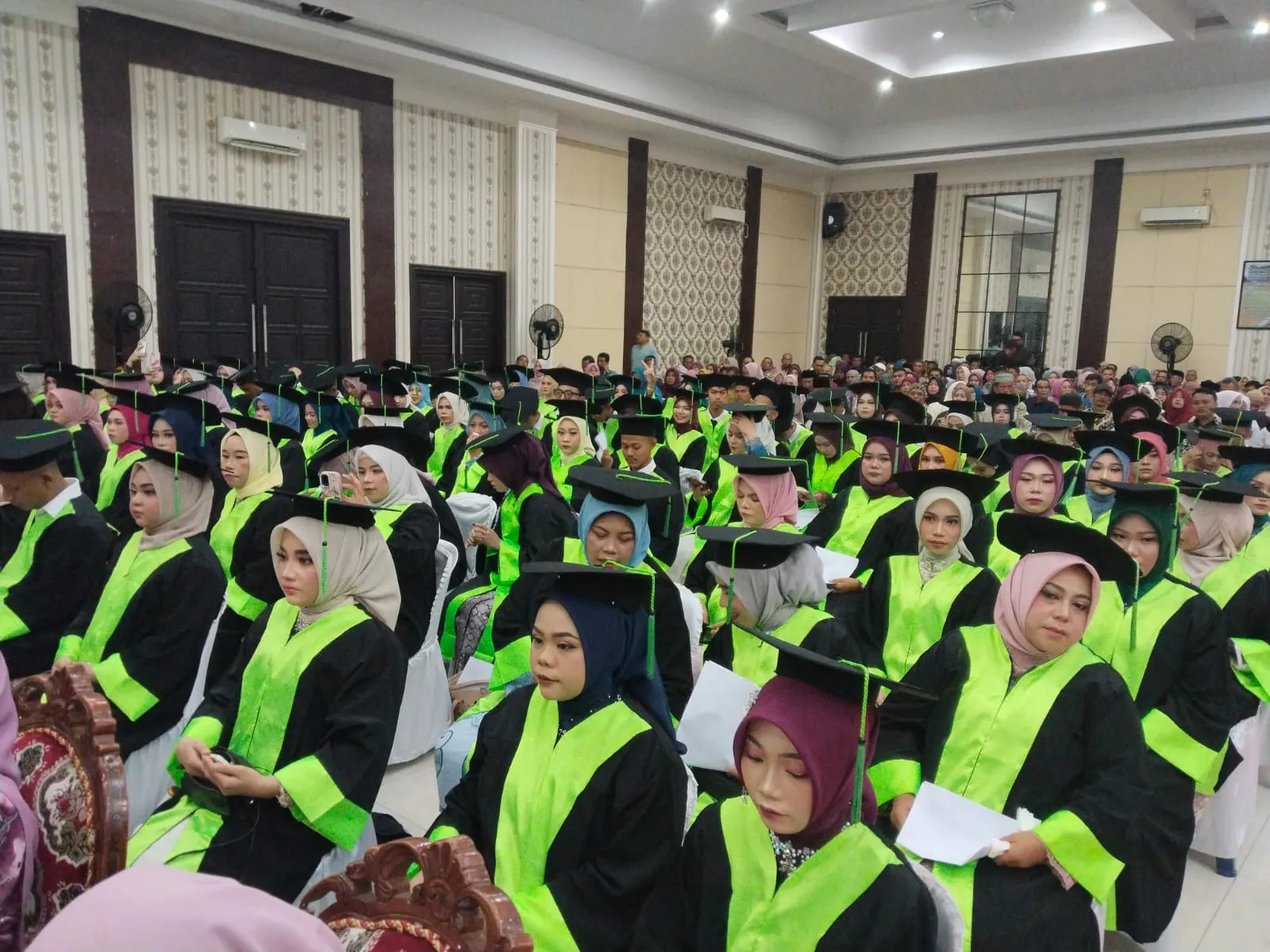 STAI Al - Hikmah Kota Tebing Tinggi Wisuda 194 Sarjana Siap Mengabdi dan Membangun Daerah STAI Al - Hikmah Kota Tebing Tinggi Wisuda 194 Sarjana Siap Mengabdi dan Membangun Daerah