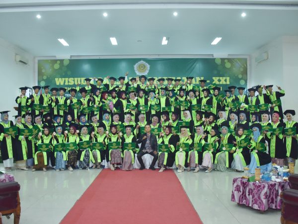 WISUDA